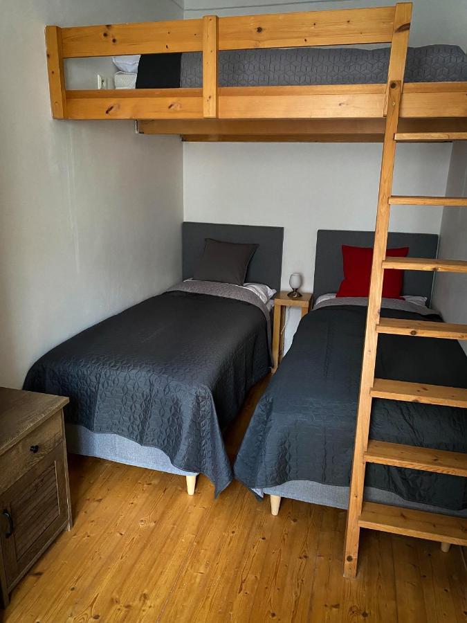 Utulny Byt Pod Prazskym Hradem Appartamento Praga Esterno foto